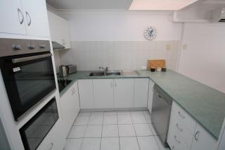 Beach villa on the esplanade - 1