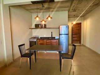 Lolitas Suites 303 - 2