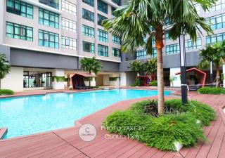 Cozy Apartment Near IOI City Mall, MAEPS Serdang, Putrajaya by Cloud Host - Putrajaya - 6