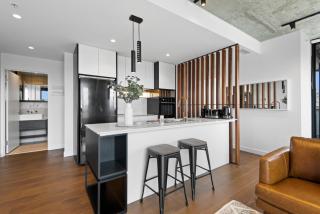 Executive 2-Bed Apartment with Views, Gym and Pool - Melbourne - 9