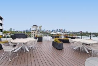 Executive 2-Bed Apartment with Views, Gym and Pool - Melbourne - 7
