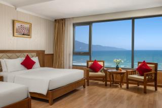 Serene Beach Hotel Danang - Da Nang - 7