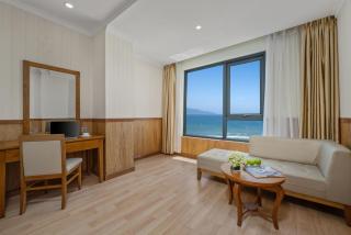 Serene Beach Hotel Danang - Da Nang - 3