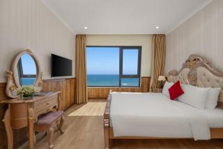 Serene Beach Hotel Danang - Da Nang - 1