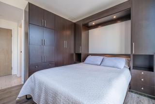 Gorgeous City Views Central Studio Walk to Seawall - 5