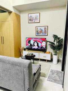 Taguig Parksuit 1BGC - Manila - 9