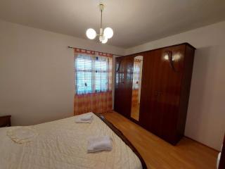 Apartment Dominik - Two Bedroom Apartment with Terrace and Sea View - Smokvica - 4