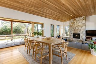 Ivy Tyrone -Gas heated Pool Stunning renovation - Rye - 0