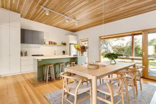 Ivy Tyrone -Gas heated Pool Stunning renovation - Rye - 5