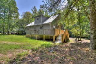 Aska River House - Riverside relaxation and all the comforts of home - Blue Ridge - 1