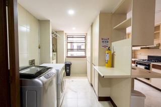 Habitacion con baño compartido en el Poblado -A6 - 3