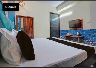 PLAY GLORY SEC-18 couple friendly - Noida - 1