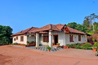 MitlyTree Homestay with Mountain View - Sakleshpur - 8