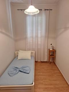 Euanthias Giogiou , Vacation House - Derveni - 2