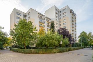 Metro Stokłosy 2-Bedroom Apartment by BookingHost - 6