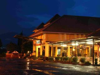 Pondok Jatim Park Hotel & Cafe - Malang - 1
