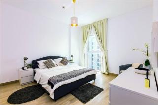 Lovely Waterfront Private 2BR Apartment Yas Island - 4