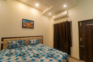 RK appartment 3 bedroom with kitchen and balcony - Varanasi - 9