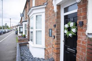 34 Evesham Road - Studio Apartment - Shottery - 1