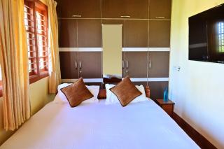 Hulihara Homestay - Full Villa, Coffee Estate & Balcony View - Sakleshpur - 6