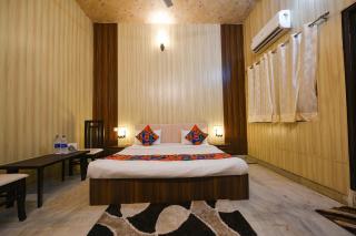 FabHotel The Grand Palace - Faridabad - 1