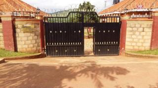 Nice private 3 bedroom holiday home Entebbe Road - Kampala - 5