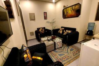 Aesthetic One-Bed Combo for Families - Islamabad - 1
