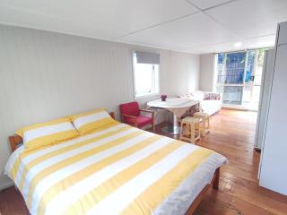 west side beautiful and quiet home - 6