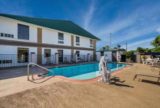 Quality Inn Brownsville - 1