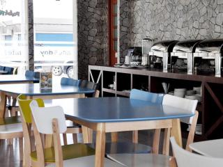 Nite and Day Batam Jodoh Square - 5