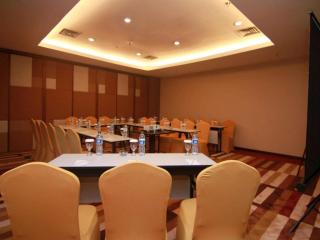 Hotel Urban Falatehan Blok M - 3