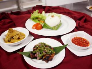 Grand Basko Hotel - Padang - 3