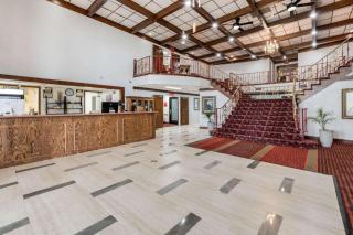 Econo Lodge Truman Inn - 7