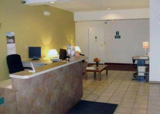 Rodeway Inn - Salina - 3