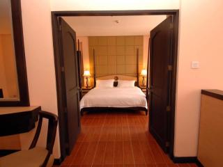 Planta Centro Bacolod Hotel & Residences - Bacolod - 0