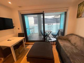 Studio flat with Spa - 1