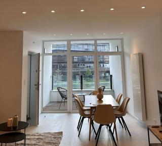 Wonderful central 2BR Ghent apt w view on Leie - Gand - 2