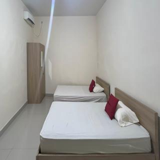Reddoorz Syariah at Pondok Bintang Jalan Biring Romang Makassar - Biringkanya - 1
