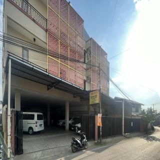 Reddoorz Syariah at Pondok Bintang Jalan Biring Romang Makassar - Biringkanya - 8
