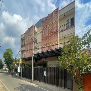 Reddoorz Syariah at Pondok Bintang Jalan Biring Romang Makassar - Biringkanya - 9