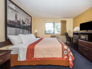 Super 8 By Wyndham Franklin/Middletown Area - Middletown - 9