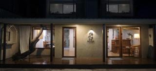 THE GOOSE HOUSE UBON - 2