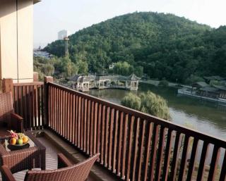 Cixi Hangzhou Bay Hotel - Ningbo - 3