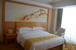 Vienna Classic Hotel Qingdao Huangdao - Huangdao - 3