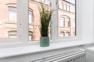 Prime 2bed Home in City Centre - 0