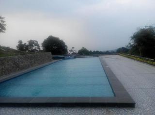 Fafa Hill Hotel and Resort - Bogor - 3
