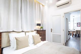 Ultra Central - Balcony - Sunny - Budapest - 4