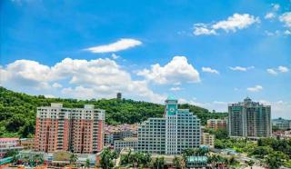 Fenggang Gladden Hotel - 4