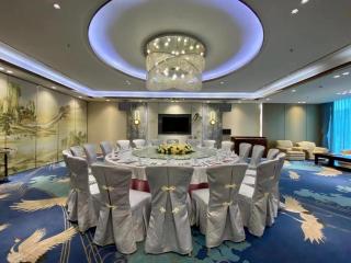 Fenggang Gladden Hotel - Tiantangwei - 1