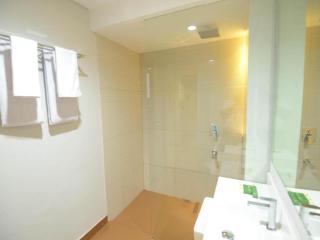 Dcozie Hotel - Giacarta - 2